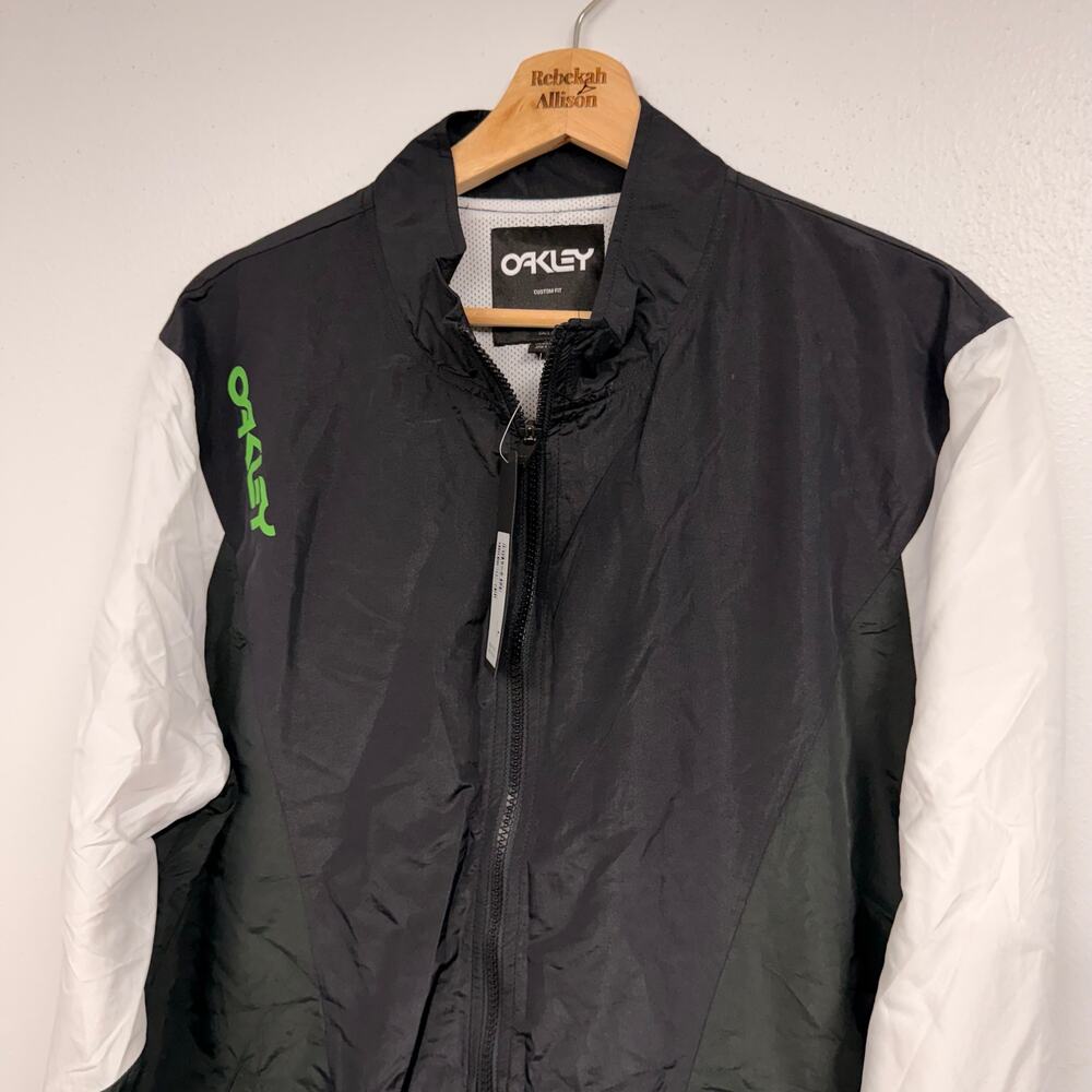 NWT Oakley Nylon Track Jacket Blackout Colorblock Windbreaker Men's SZ LARGE NEW - Picture 4 of 8